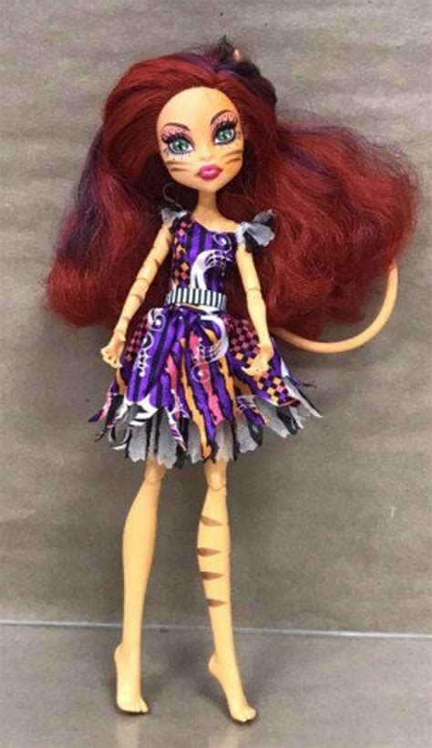 2011 Monster High Freak Du Chic Toralei Stripe Doll With Clothing Etsy