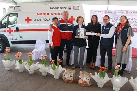 SEMPRA INFRAESTRUCTURA ENTREGA AMBULANCIA NUEVA Y EQUIPADA A LA CRUZ