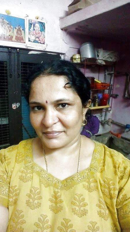 Desi Beautiful Aunty Nude Big Boobs Desi Pics Hd Sd Masaladesi