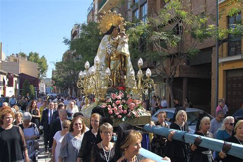 La Virgen De Los Desamparados En El Santuario De La Virgen De La Salud