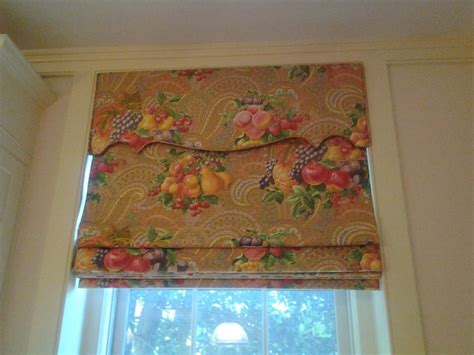 Ламбрекены для кухни: фото примеры, практические советы по выбору