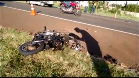 V Deo Motociclista Morre Em Acidente Na Br Paran G