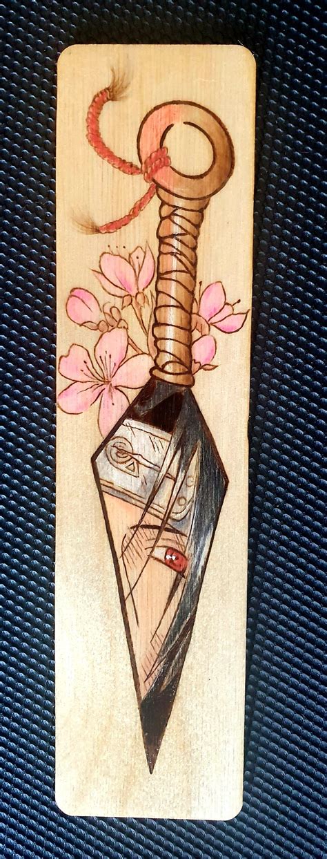 Itachi Uchiha Bookmark