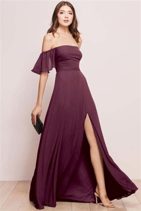 28 Best Engagement Photo Dresses Of 2021