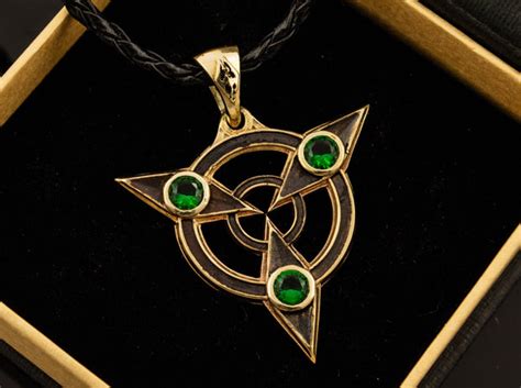 Silver Handmade Skyrim Amulet Of Articulation Pendant For Geek And