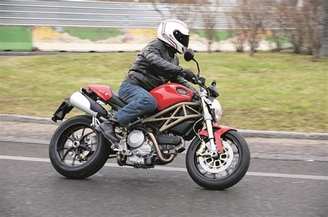 Budget K le naked usate più belle da comprare spendendo poco inSella