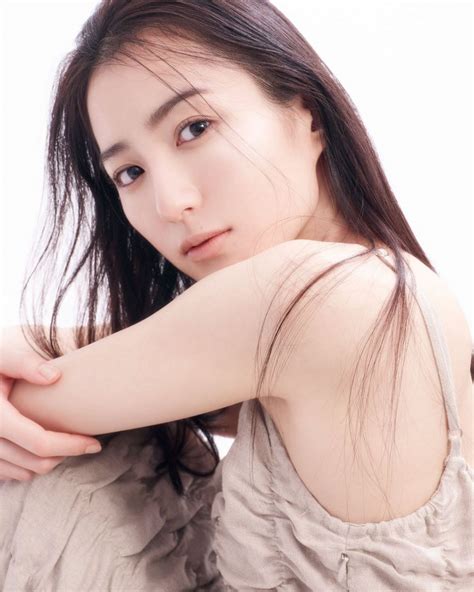 Potret Anggun Riho Takada Pemeran Di Serial Kamen Rider