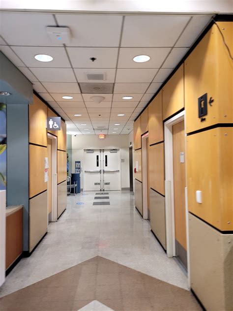 KAISER PERMANENTE FRESNO MEDICAL CENTER - Fresno CA - Hours, Directions