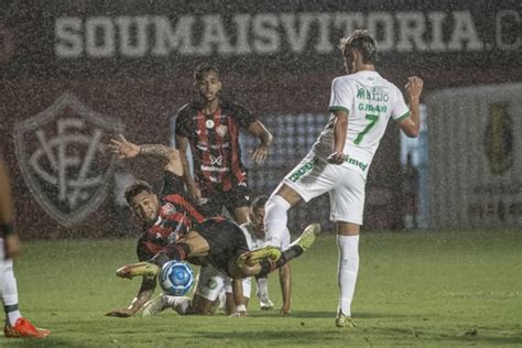 Jornal Correio Vitória Vence A Chapecoense E é Campeão Do Primeiro