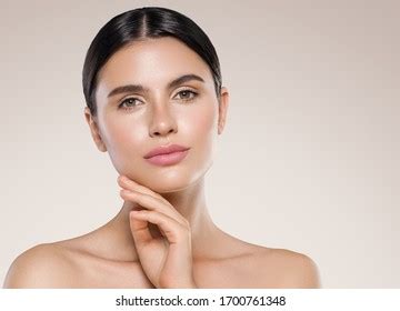 Portrait Model Natural Nude Make Bare Stock Photo 1947124165 Shutterstock