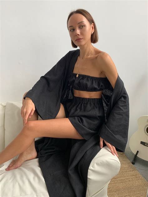 Шорты черные женские L-xl