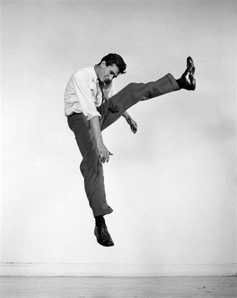 Philippe Halsmans Fabulous Jump Portraits Flashbak