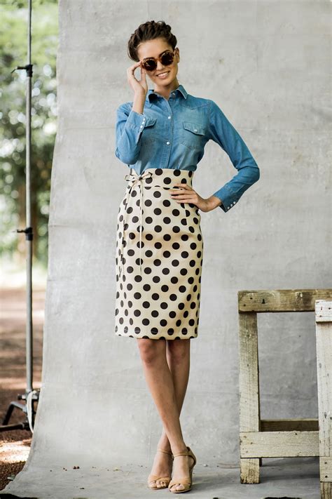 8 Creative Ways To Wear Denim Shirt