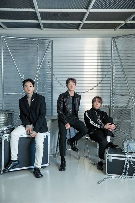 Review FTISLAND LOCK UP TheKMeal