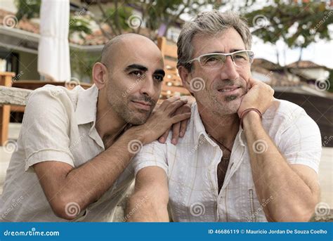 Ritratto Di Una Coppia Gay Immagine Stock Immagine Di Abbracci 46686119