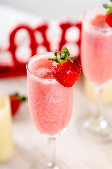 Strawberry Mimosa Recipe Mimosa Recipe Strawberry Mimosa Drinks