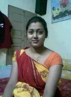 Dsi Bhabhi Naked Pussy Images Big Boobs Nice Nipple Tamil Sexy Aunties Collection 2013