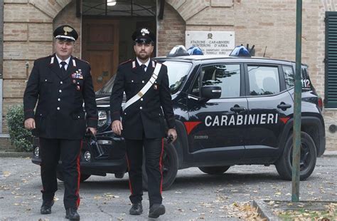 Ragazzi Aggrediti E Insultati Fuori Da Una Discoteca Denunciati Sei