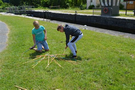 Au Fil Du Canal De Garonne LÉcluse 50