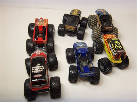 Hot Wheels Monster Jam Trucks Dcc Dodge And Similar Items