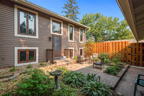 3637 Highland Ave, White Bear Lake, MN 55110 | MLS# 6258697 | Redfin