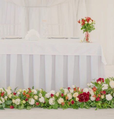 Table Skirting Designs - Ideas for Fabric Swags for Bridal Head Tables