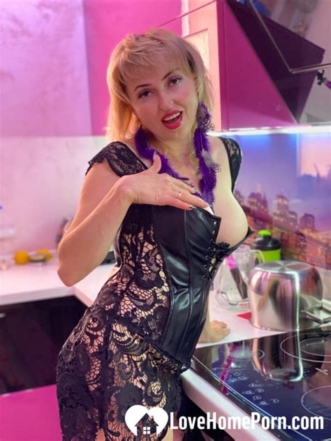 Milf Next Door Seduces Me With Her Tits Pics Xhamster