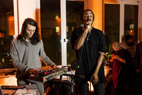 The USM Anniversary Initiative - Friends of Friends / Freunde von ...