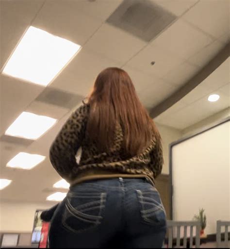 TRUE PAWG Leopard Print Milf OC Tight Jeans Forum