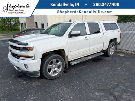 Pre Owned 2017 Chevrolet Silverado 1500 LT 4D Crew Cab In Fort Wayne