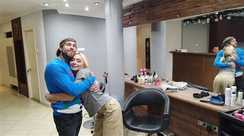 CHLOE TEMPLE CHRISTMAS VR PART THREE CREAMPIE THREESOME REUNITES BEST FRIENDS VR Porn Video