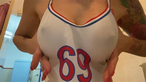 Cheerleaders Huge Nipples Show Through Wet Uniform CHARLIE Z HUGE NIPPLES MILF Clips Sale