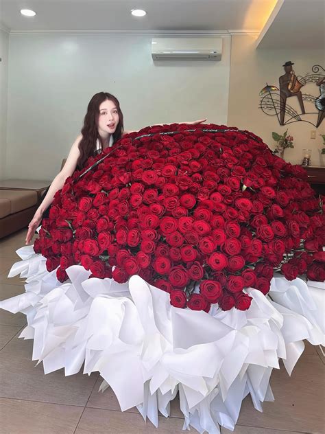 Hot Girl V Y U M N Khoe Nh Ri Ng Tp Hcm Kh Ng Gian S Ng Th N O M Netizen T M T C I