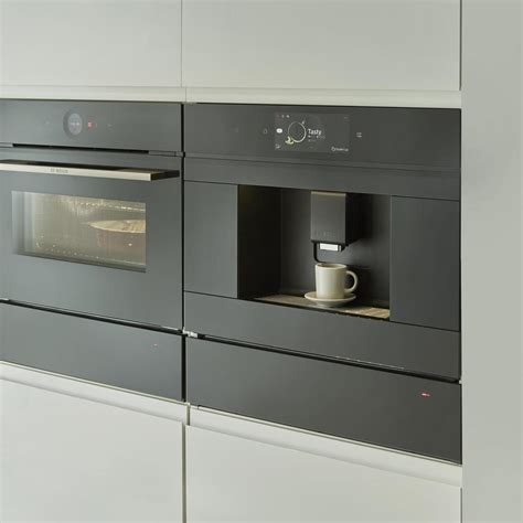 Bosch Series 8 CTL7181B0 Built In Bean To Cup Black Coffee Machine