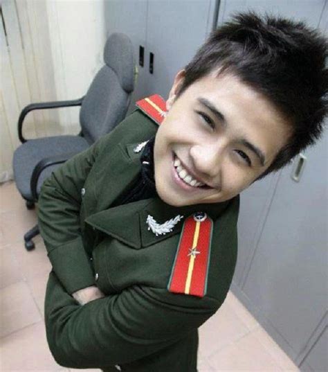 Nh Ng Ch Ng Trai Hot Nh T Trong C Ng Ng M Ng