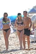 Katie Cassidy Wearing A Bikini In Miami LQtag Phun Org Forum