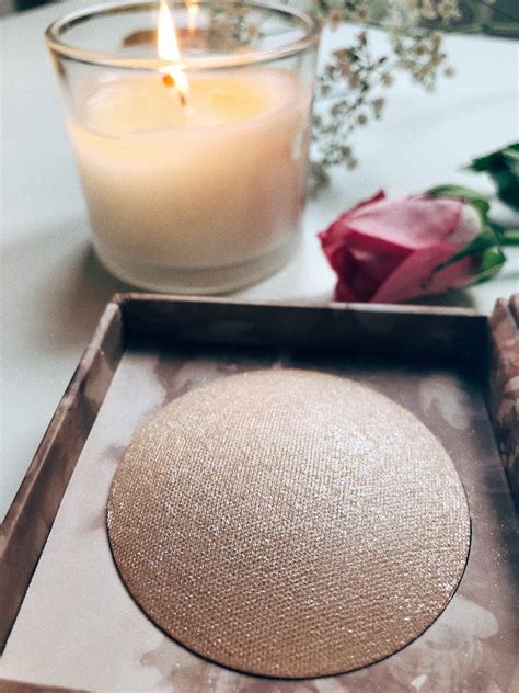 URBAN DECAY NAKED ILLUMINATED POWDERS REVIEW SWATCHES AND PHOTOS Nina Louise