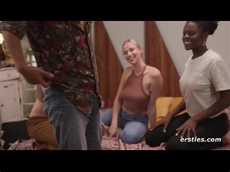 Ersties el chico más afortunado del mundo XVIDEOS