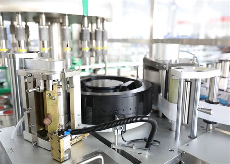 Opp Bopp Film Hot Melt Labeling Machine Customized Fully Automatic