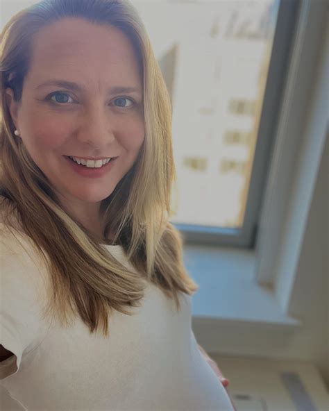 Lindsay Crouse (@lindsaycrouse) • Instagram photos and videos