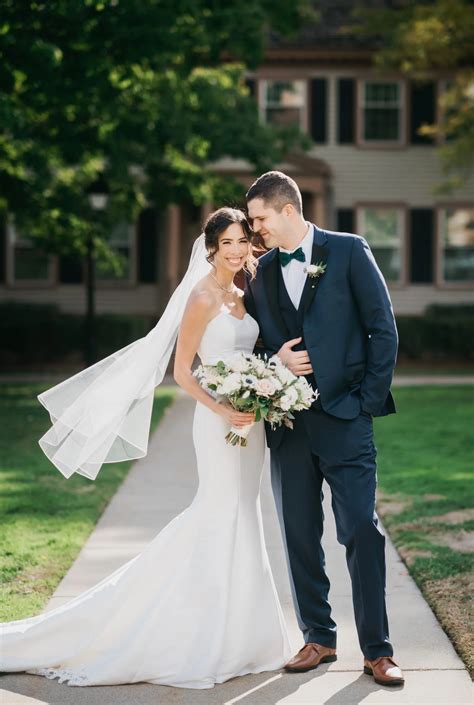 Breathtaking Traditional Dearborn Inn Wedding Tiffany And Victor