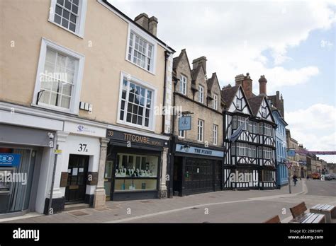 Shops And Restaurants In Cirencester Gloucestershire Uk Stock Photo