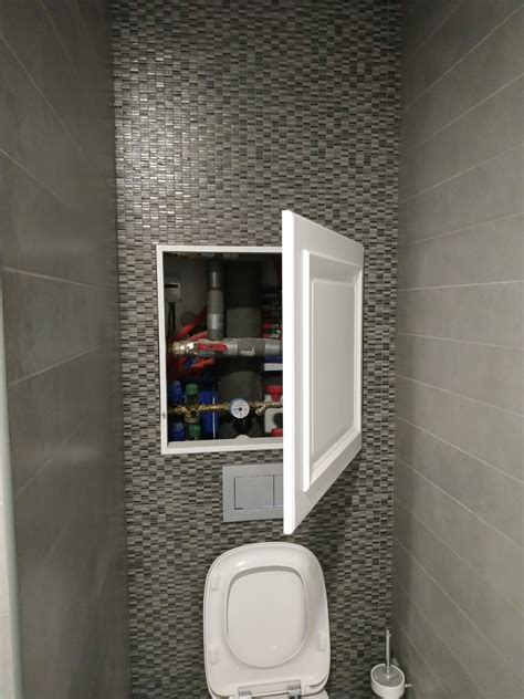 Шкаф над унитазом с инсталляцией - 70 фото