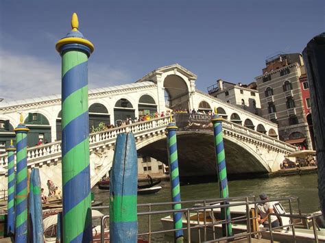 Free Rialto Bridge in Venice, Italy Stock Photo - FreeImages.com