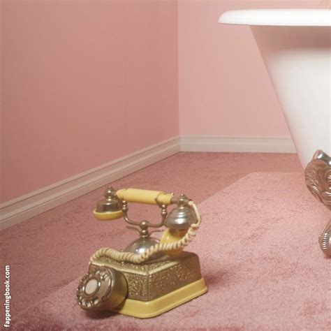 Spencer Grammer Spencergrammer Nude OnlyFans Leaks Fappening FappeningBook