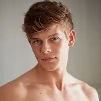 Sideways Sex With Olaf Mortensen And Paul Cassidy XHamster