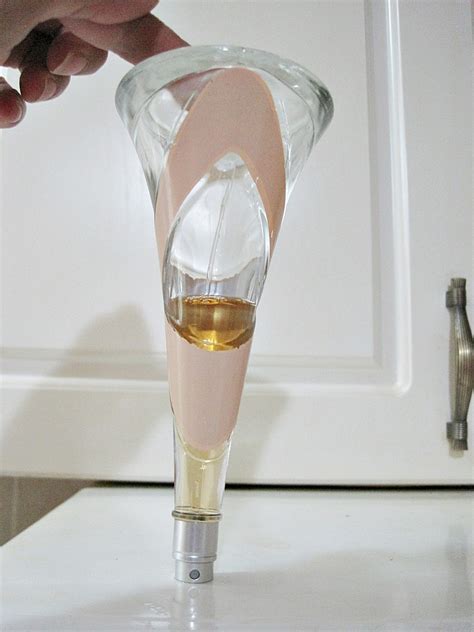 Nude Rihanna za žene Kupindo 74579333