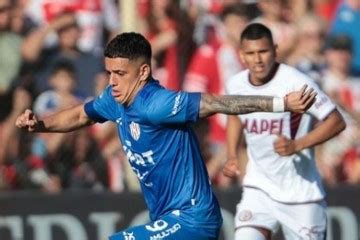 Unión empató con Lanús y quedó a un punto del descenso