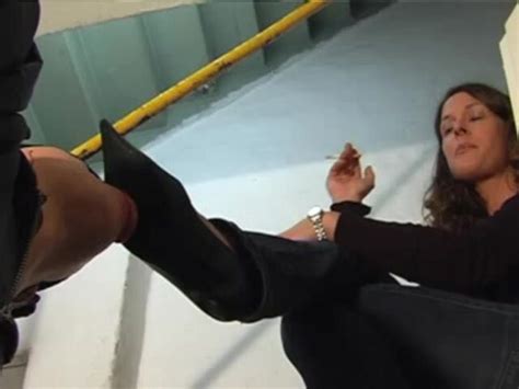 Hot Girl Shoe Licking ThisVid