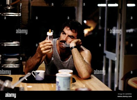 TOM SELLECK, THREE MEN AND A BABY, 1987 Stock Photo - Alamy